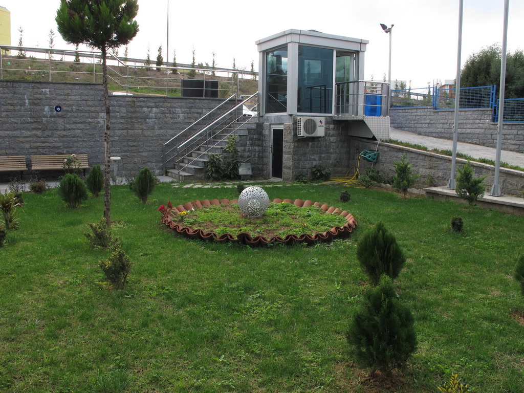 Bahcemiz2 bahce1